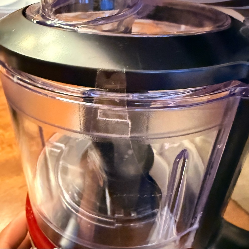 KitchenAid Glossy Red Mini Food Processor - Picture 4 of 5